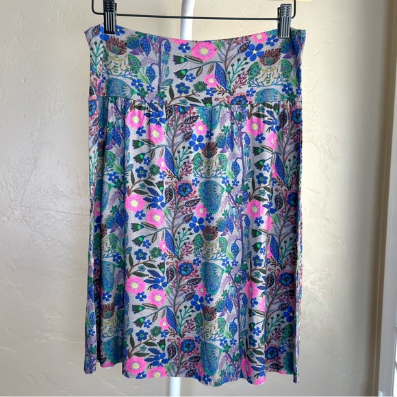 Natural Life ButterSoft Mini Skirt Medium Whimsical Painted Garden NWT - Picture 5 of 6